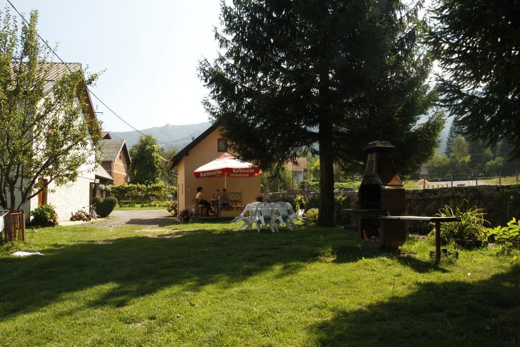 Hotel House Drakulić Korenica Zewnętrze zdjęcie